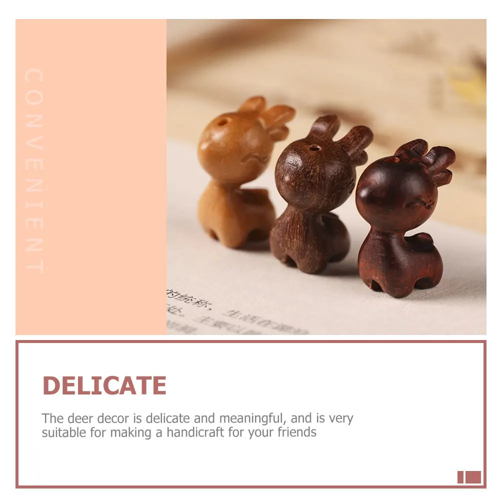 

2Pcs Wooden Deer Pendants Vintage Sandalwood Keychain Charms DIY Hanging Ornament Small Retro Deer Decor Hanging Pendant
