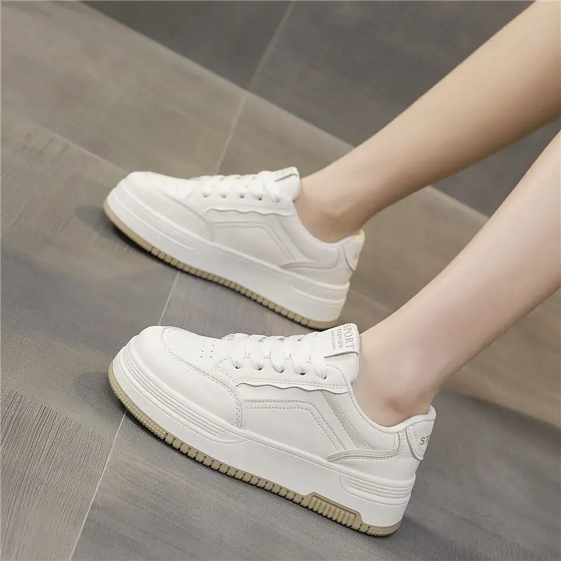 ​2025 New Women's White Platform Sneakers Breathable Casual Shoes with Elevator Heels for Everyday Wear​ Fashion Footwear