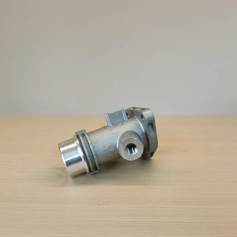11118619408 Aluminium-Wasserrohrverbinder für BMW B58 F22 F23 F30 F31 F32 F33 Automobil-Motorkühlungsverbinder – Detail 11