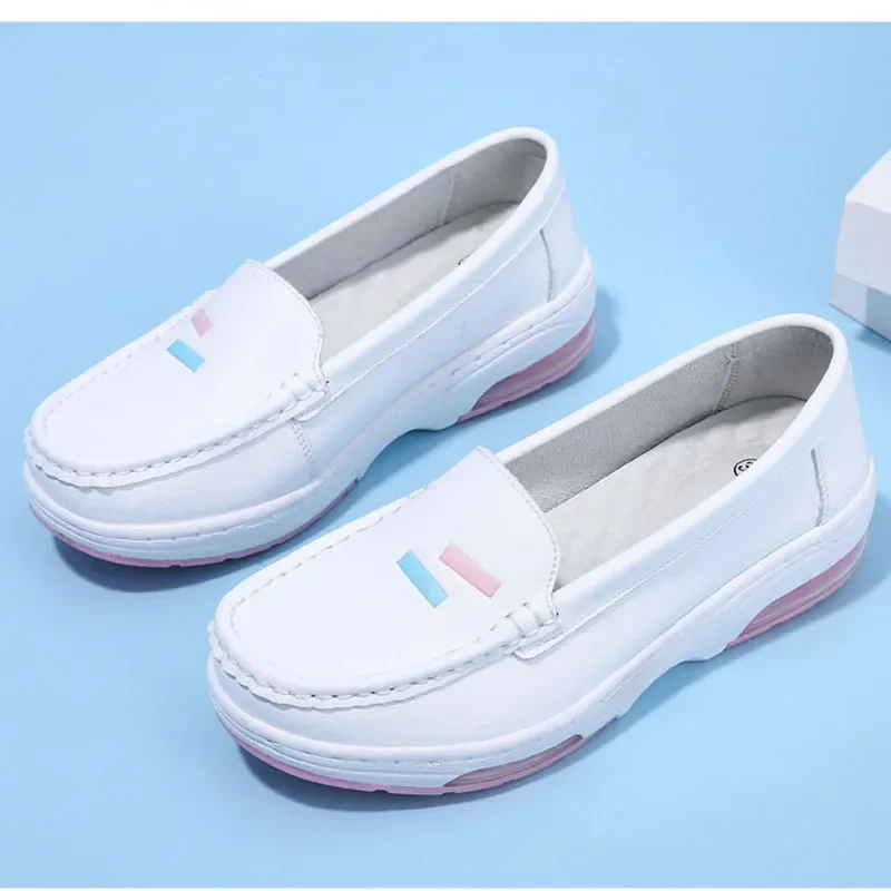 Women White Nurse Shoes Soft Sole Genuine Leather Female Slip-on Ballet Footwear Nurse Work Loafers High Quality Plus Size 34-40