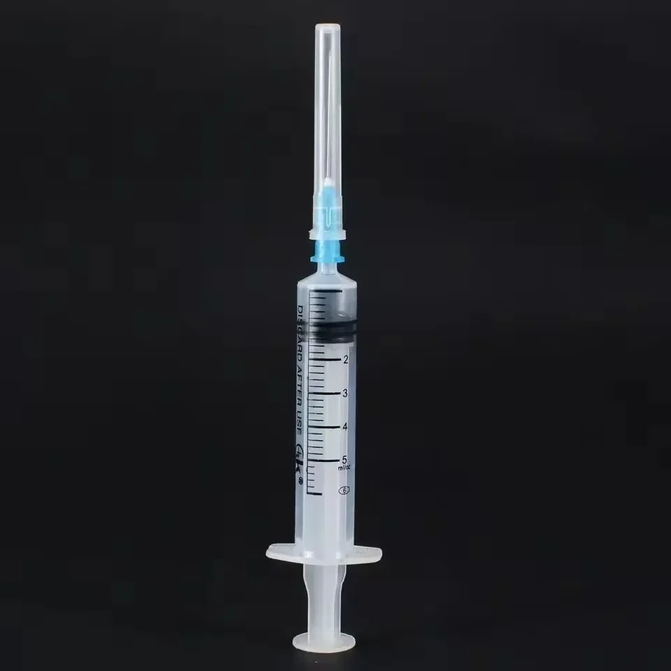 Plastic Disposable individually packaged 5ml 10ml syringe, made of sterile  material