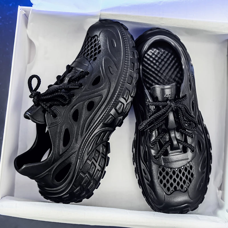 Couple Sandals For Men New Fashion 2025 Summer Outdoor Hole Shoes for Women Sandals Sandalias Hombre Sandalias De Mujer image 3