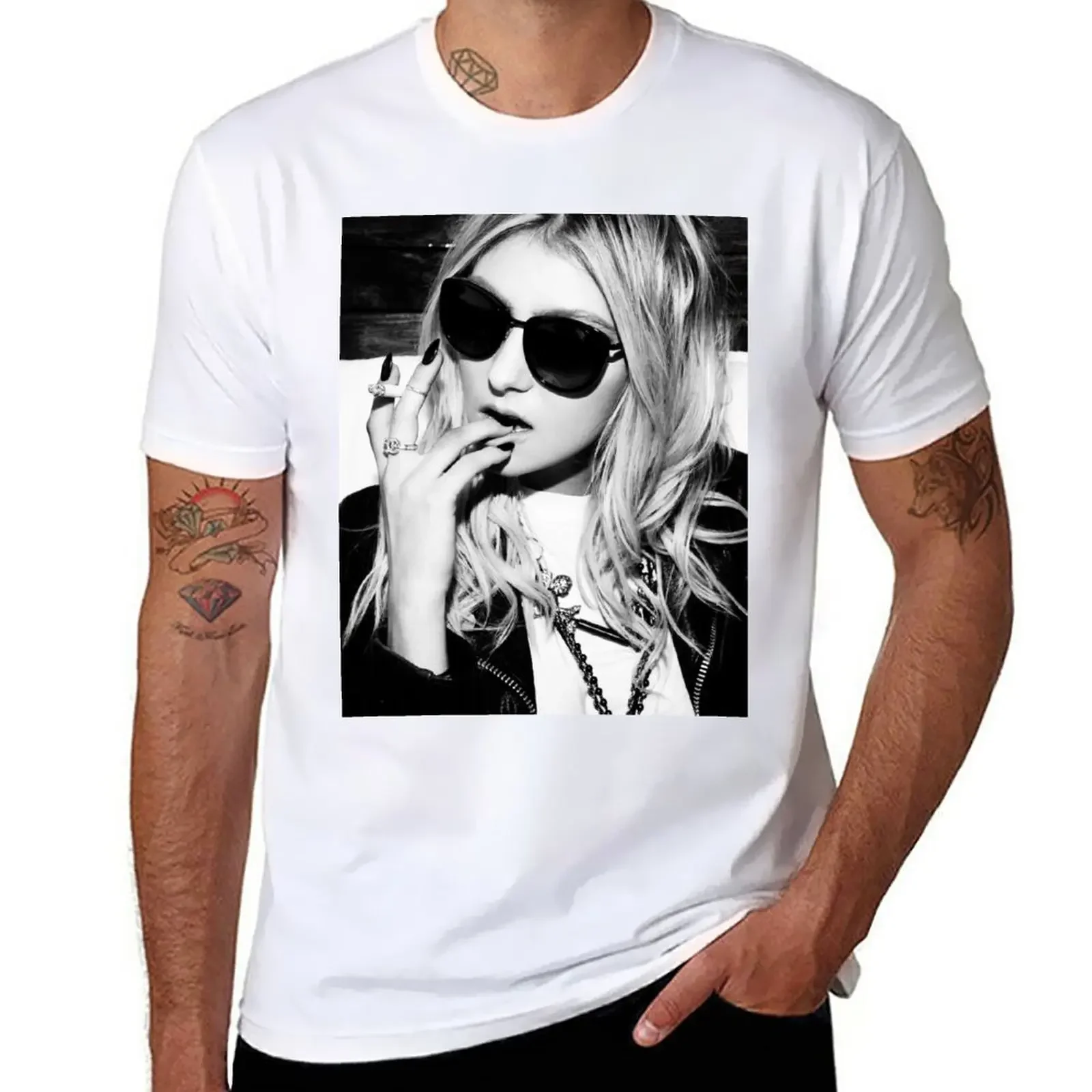 heavyweight T-Shirt graphic t shirts summer tops sweat men clothing New Momsen oversized t shirt anime clothes harajuku Swift