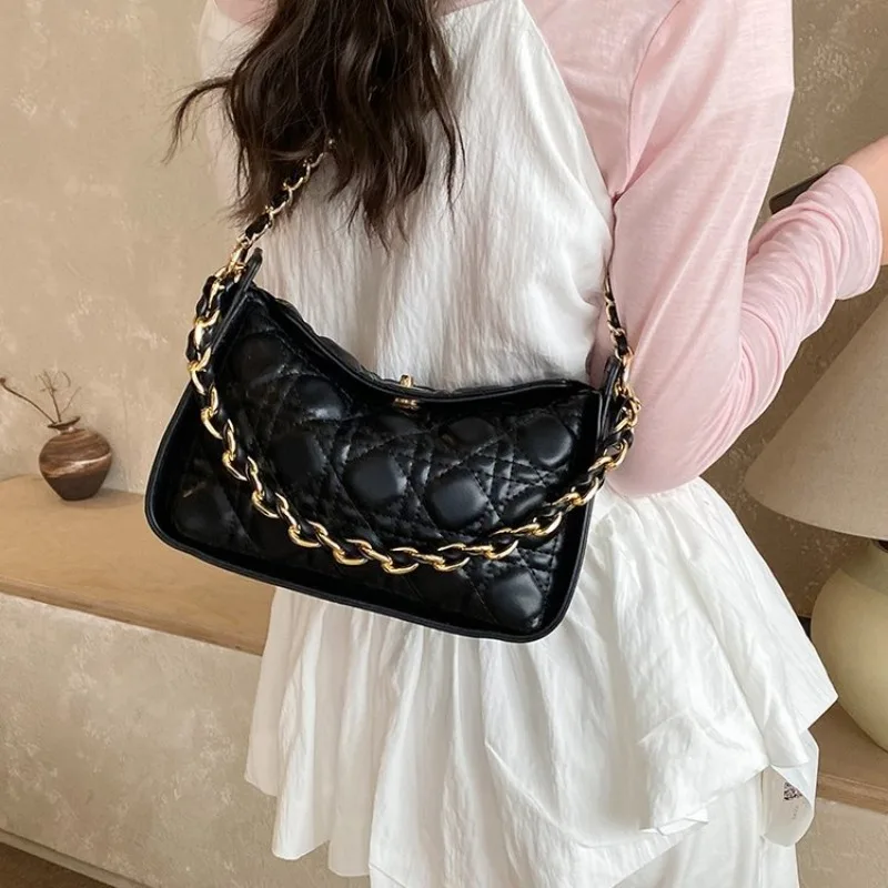 Luxury Diaper Bag Fashionable Designer Leather Tote Elegant Solid Color Crossbody Handbag Classic Vintage For Commuter