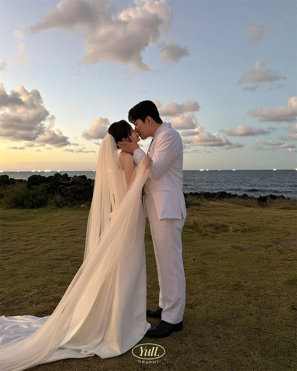 SPRAYING Elegante abito da sposa in raso avorio Corea Servizio fotografico O Collo Sirena Abiti da sposa lunghi Corsetto personalizzato nnegolare 2026