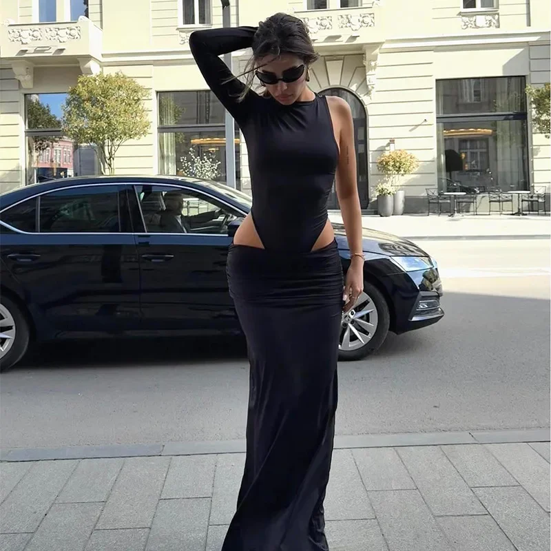 

Женский комплект из 2 предметов для сексуальной клубной вечеринки, осень 2025 года, кружевное лоскутное боди на одно плечо с длинными рукавами, топы + облегающая макси-юбка с рюшами