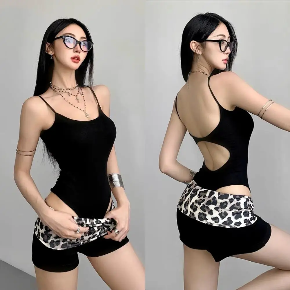 Gorąca Pikantna Dziewczyna Odkryte Plecy Top na Ramiączkach Obcisłe Body Damskie Bez Rękawów Bez Pleców Bodycon Cienkie Ramiączka Damska Modna Czerwona Kamizelka 2025