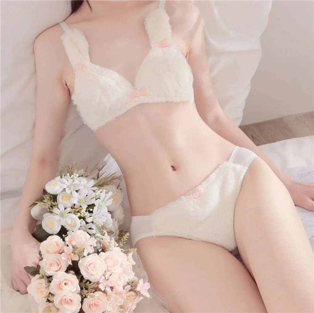 

Japanese Winter Thermal Bra Set Plush Comfortable Embroidery Cute Lingerie for Women Cartoon Bear Students Sexy Bras Wireless
