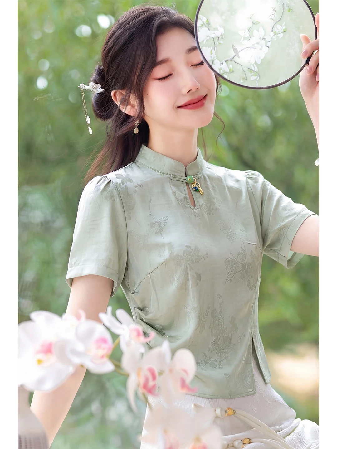 

Xin Fei Yu New Chinese Style Button Short Sleeve Shirt Women's Summer 2026 Elegant Embroidery Small Size National Style Top