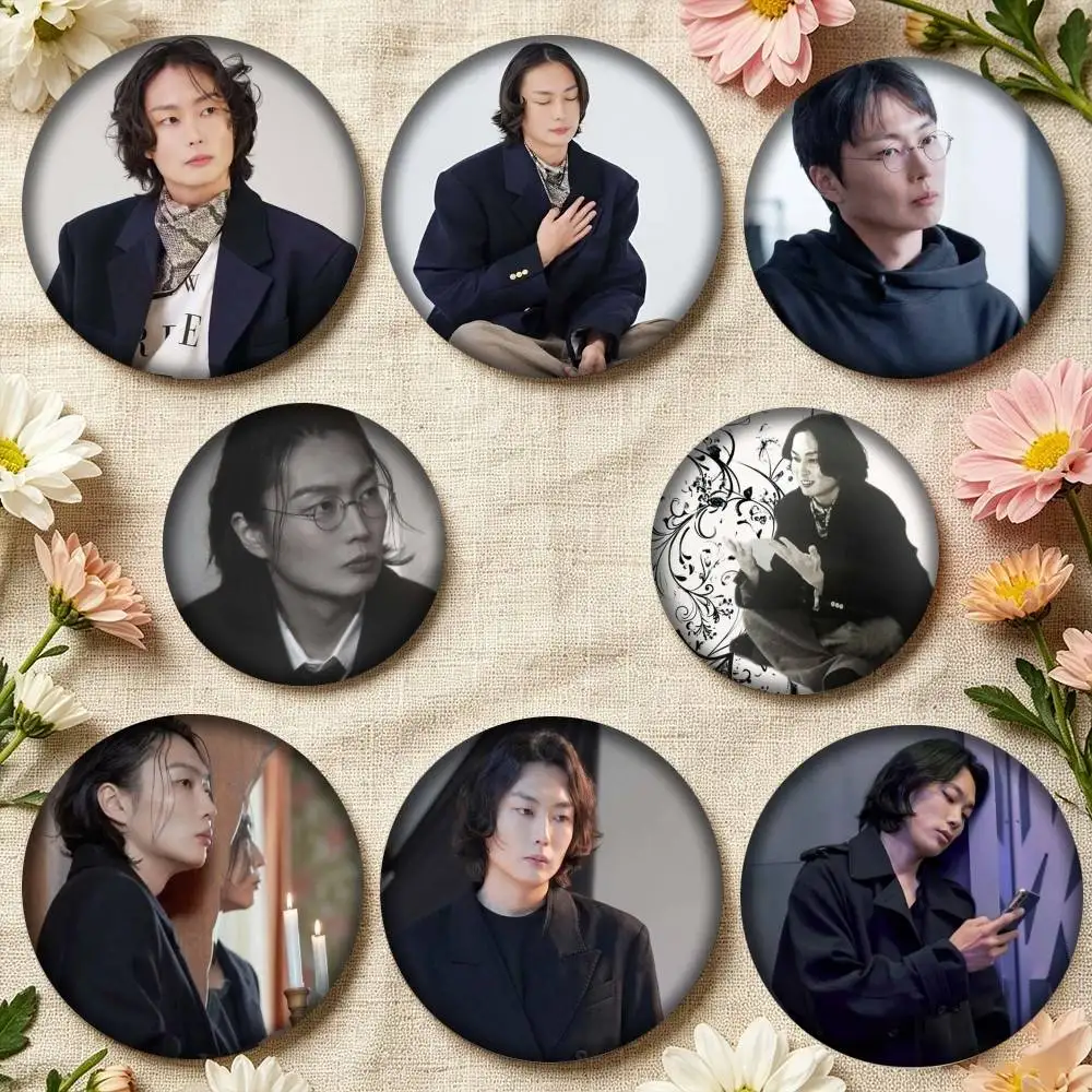 Funny R-roh Jae Won-S 25mm 32mm 44mm 58mm 75mm Brooches Badges Pins for Accessories Gift