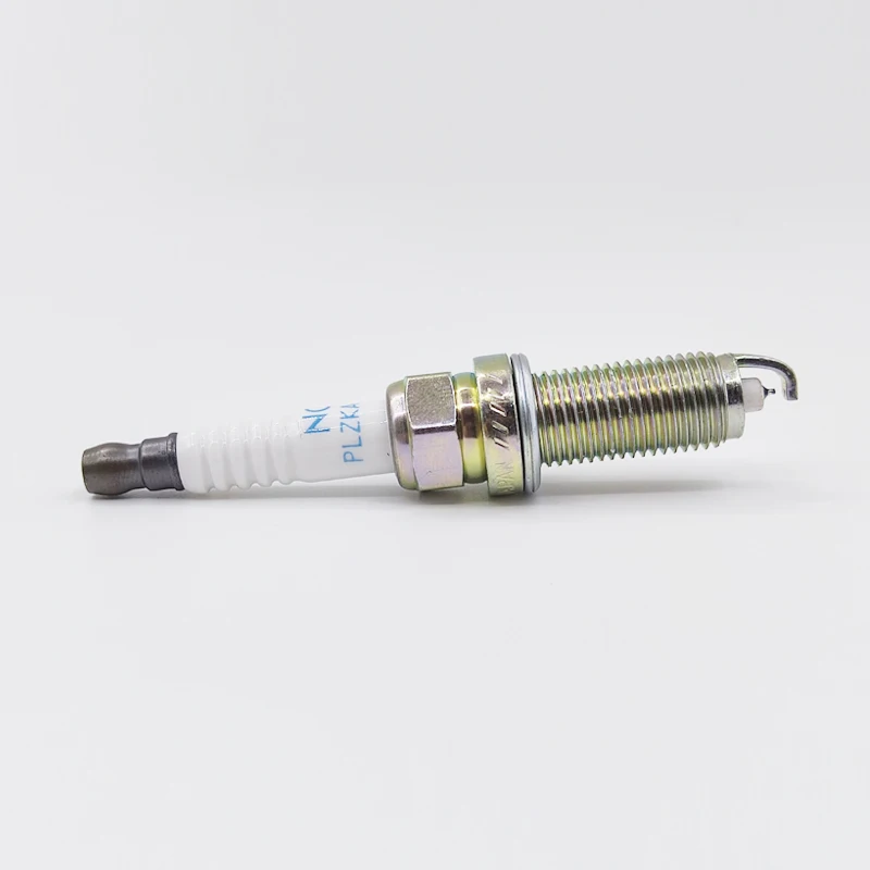 

32 шт. иридиевых свечей зажигания PLZKAR6A-11 5118 ILZKBR7B8DG 95770 для NISSAN MARCH X-TRAIL TIIDA QASHQAI NV200 MICRA