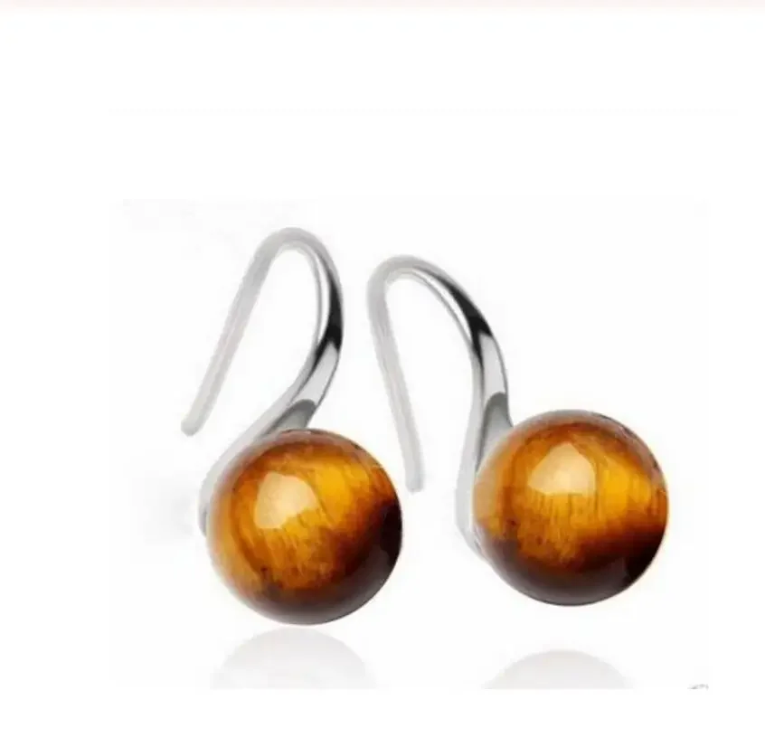 

gorgeous pair of 10-11mm south sea white pearl earring
