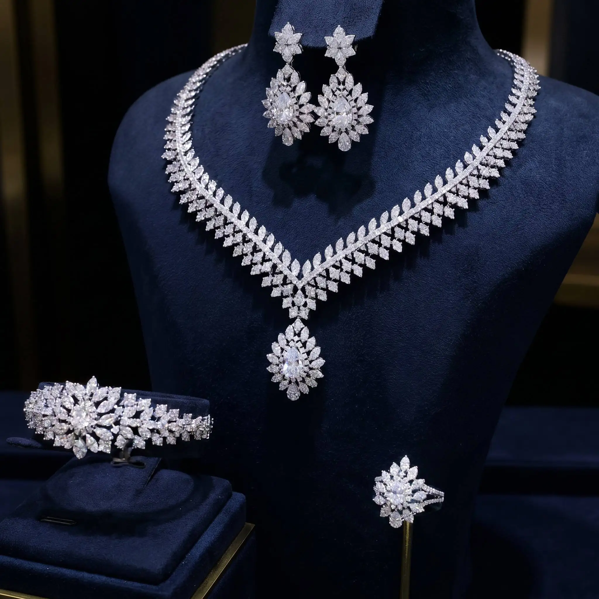 Bride Talk Stunning 4PCS Marquise Cut Leaf Floral Jewelry Collection Luxury Dubai Nigerian African Bridal Wedding Accessories