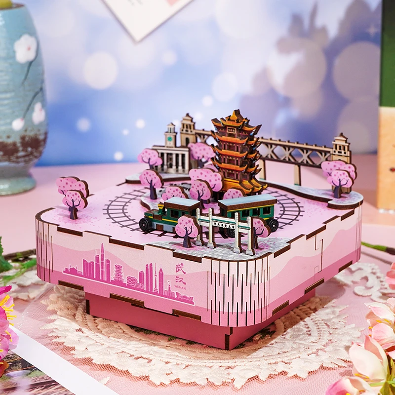 DIY 3D Drewniana pozytywka Wuhan's Cherry Blossom Miniaturowe zestawy modeli Puzzle ze światłem może poruszać dla przyjaciela Prezenty urodzinowe