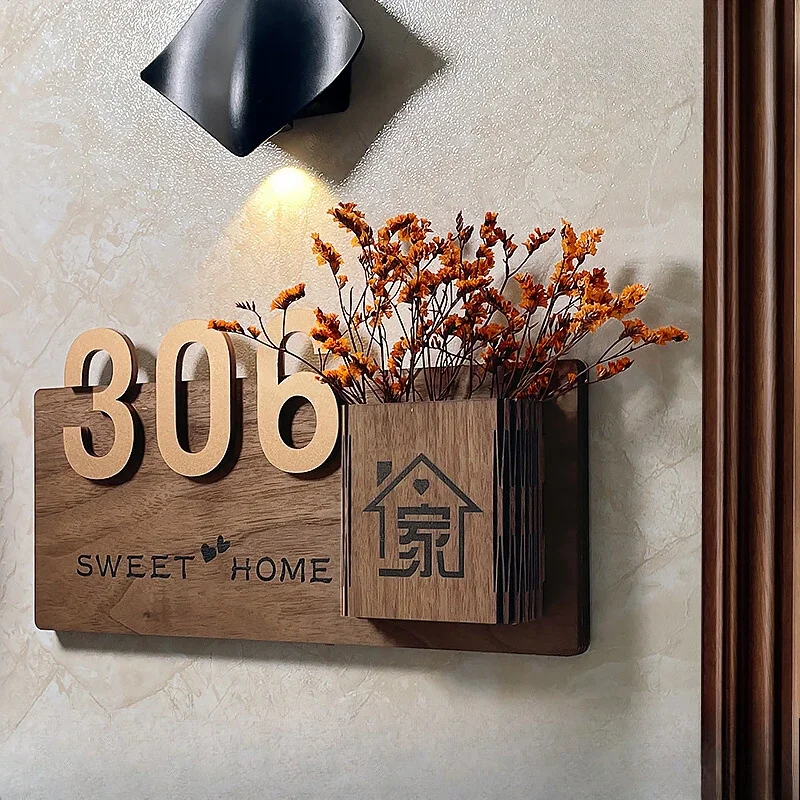 The product can be customized. Wooden flower arrangement house number plate for household use