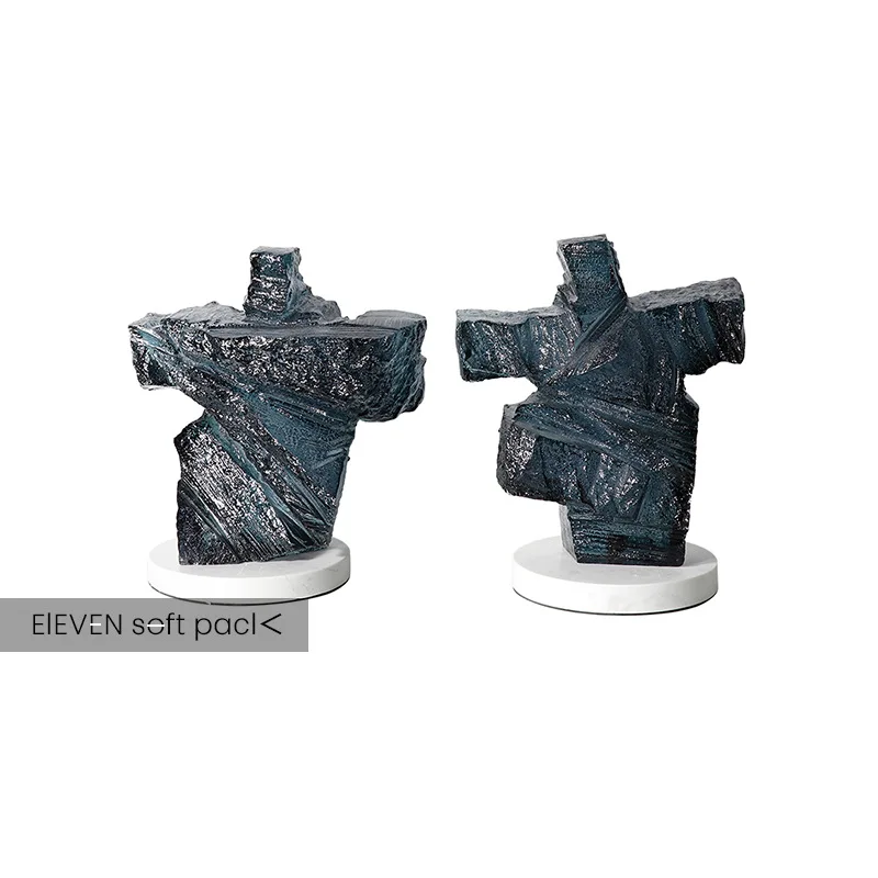 

Modern creative new Chinese abstract Tai Chi character sculpture ornaments model room sales office study room wine cabinet decor