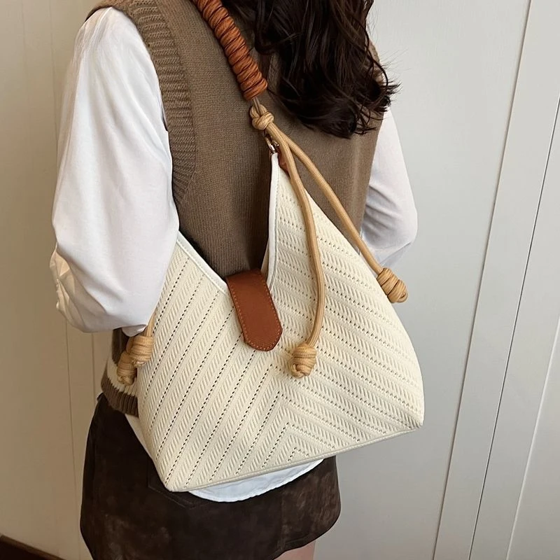 Large Capacity Bag Women New Casual Commuter Shoulder Bag Lightweight Knit Tote Bucket Bags High Appearance Level Hobos Package