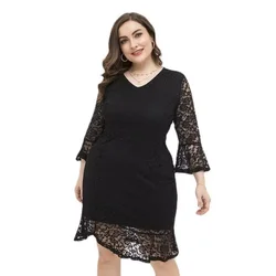 Plus-Size Sexy Black Lace Dress  Mid-Long Sleeves  Fitted Style