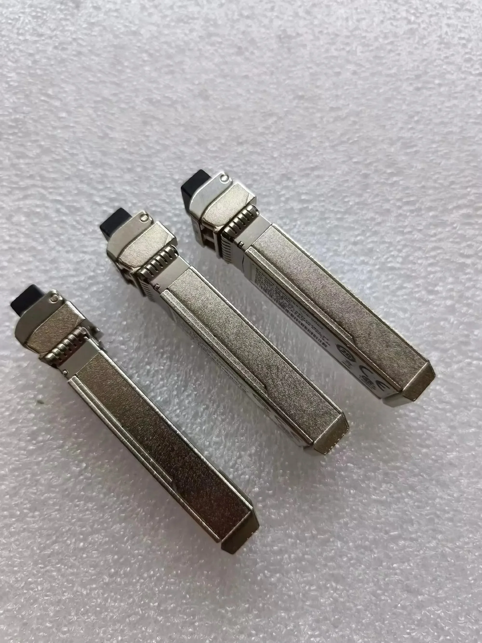 

1PCS Extreme Networks 10G SFP+ SR 850NM FTLX8574D3BCL-N2 AA1403015-E6 Extreme Networks Port Module 10GB Transceiver Sfp