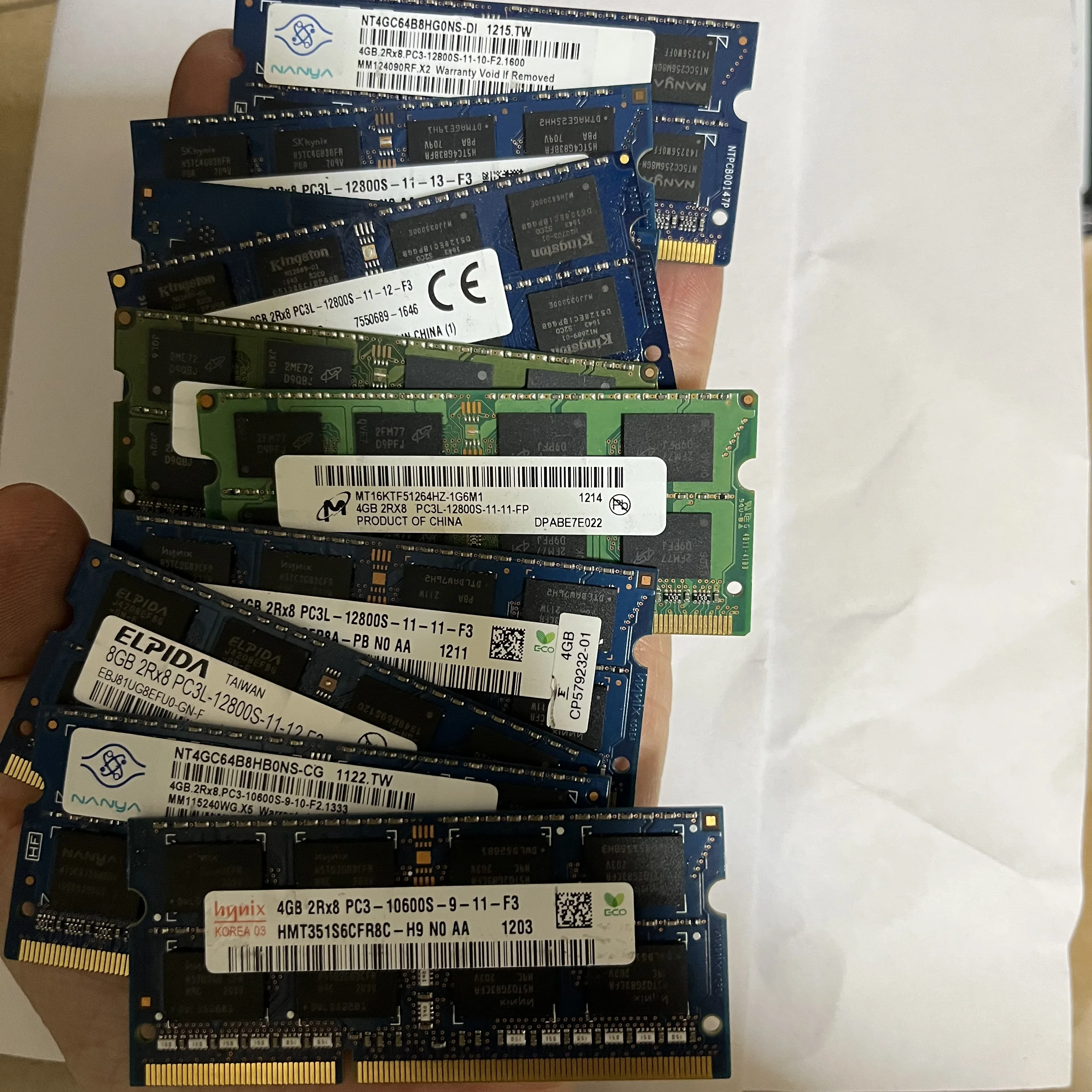 

Смешанный бренд 1 ГБ 2 ГБ 4 ГБ 8 ГБ памяти DDR2 533 МГц 667 МГц 800 МГц DDR3 1333 МГц 1066 МГц 1333 1600 Память для ноутбука