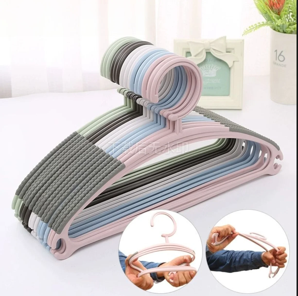 

15pcs/lot 41.5cm Plastic Non-marking Clothes Hanger, Non-slip Household Clothes Hanger, Coat Hanger