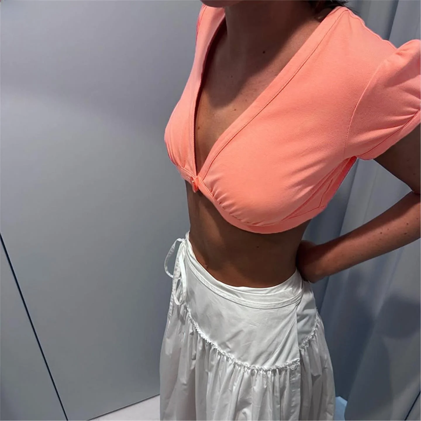 Sexy V-neck Pleated Button Short Top for Women Holiday European Style Polyester A-line Narrow Strap Vest Citywalk Outerwear