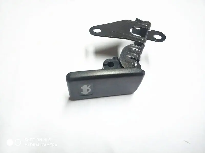 Auto parts High quality 1 pcs Hood release handle Hood release switch For Roewe 750 /  MG7