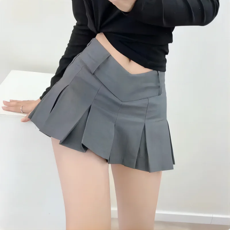 2025 New Fabric Y2K Mini Skirt Women Low Waist Wide Pleat Light Grey Sexy Vintage A-line Pleated Skirt Casual Skort Summer