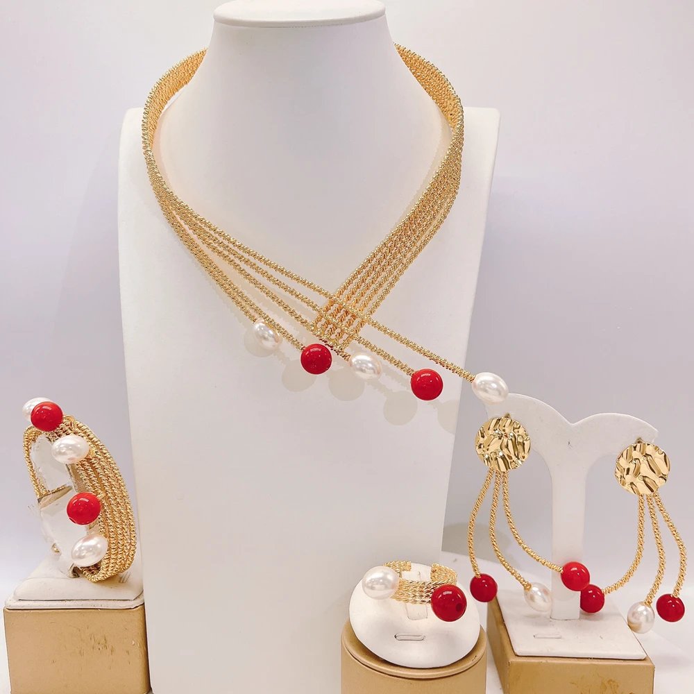 

Новейший дизайн бразильского ювелирного набора с золотым покрытием, высококачественный и изысканный комплект украшений.