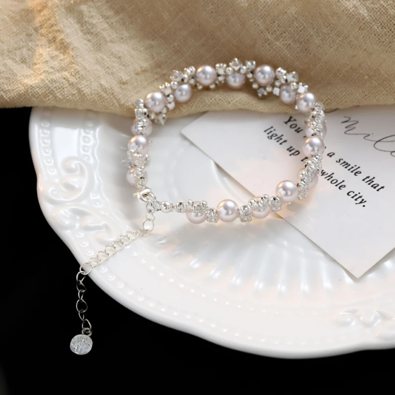 

Simple and Exquisite Temperament Elegant Women's Bracelet Classical Jewelry