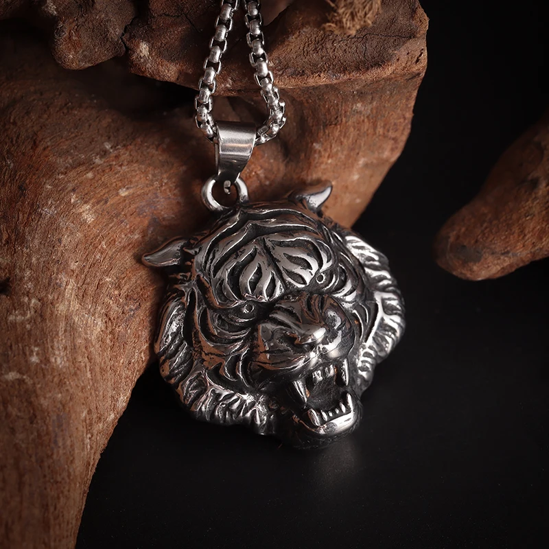 Stainless Steel Ferocious Tiger Head Pendant Animal Necklace Men's Domineering Hip Hop Rock Trend Jewelry Boy Gift