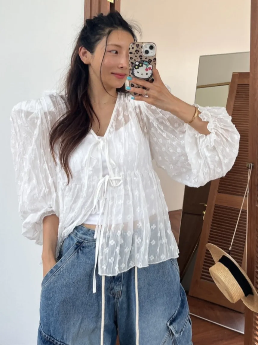 

Sweet Sle Embroidered Lace irt Women's Early Autumn New Sle Personali Bubble Sve Top with Belt Floral Patterned