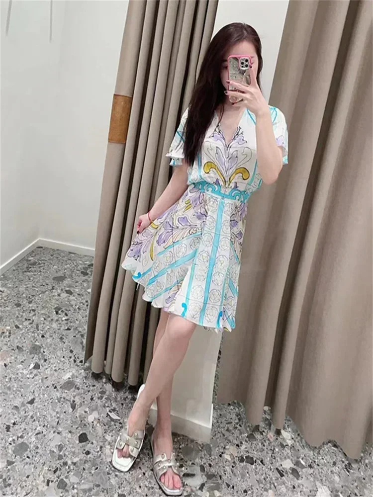 Frauen geometrisch bedrucktes Kleid V-Ausschnitt Kurzarm hohe Taille Urlaub Sommer Mini Robe