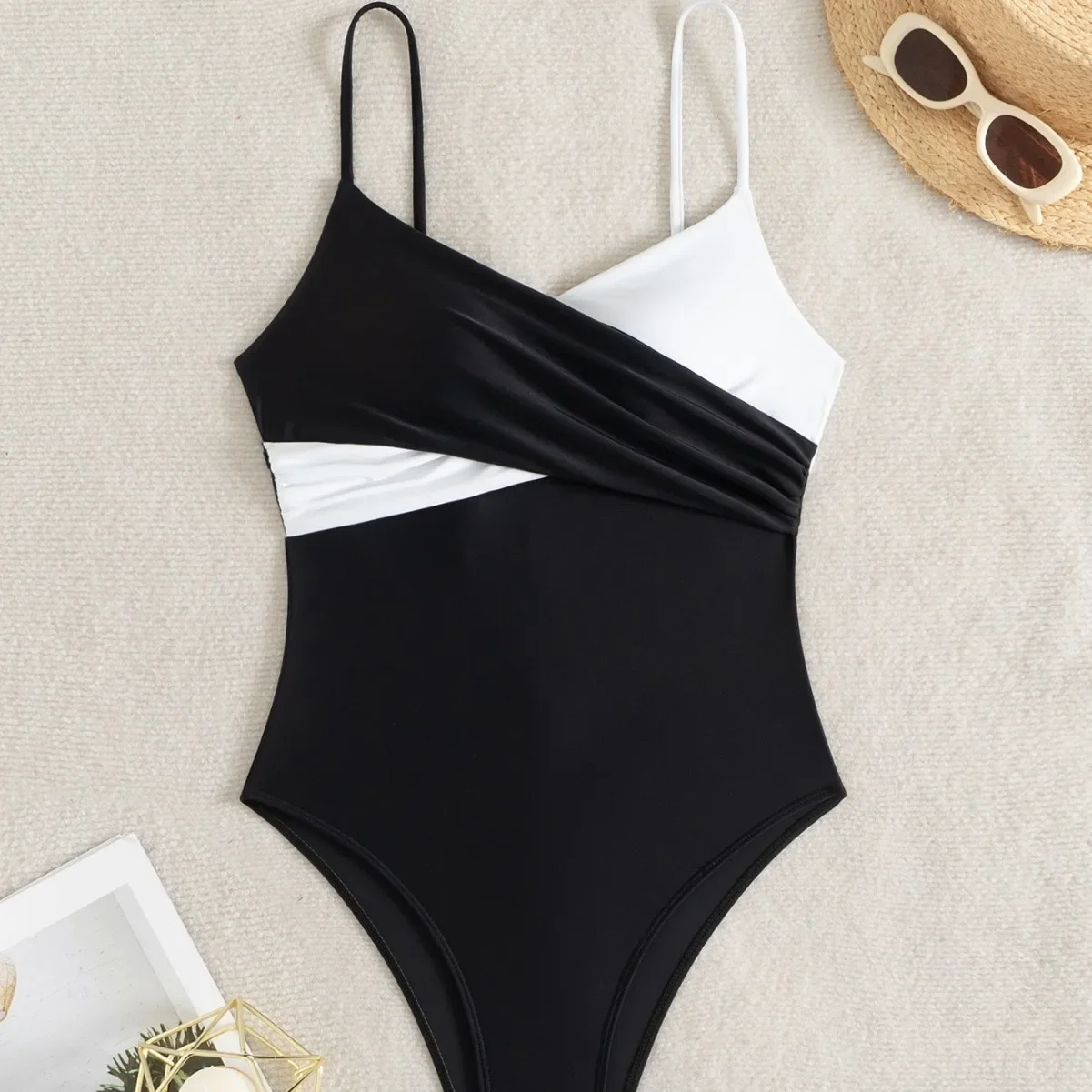 

2025 блочный цвет цельный купальник женский спортивный купальник женский лоскутный купальный костюм купальный костюм пляжная одежда