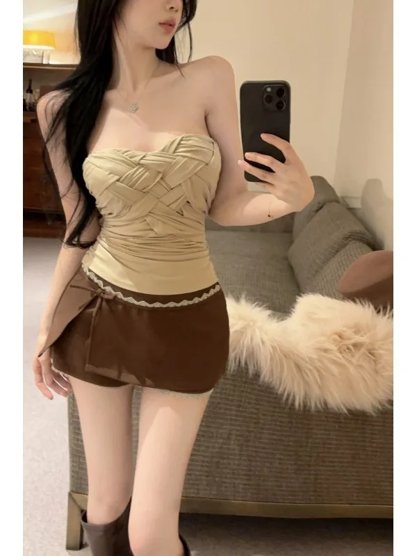 Summer Slim Fit Knitted Tube Top Women's Vest Design Sense Squeezed Pleats with Chest Pad American Hot Girl Style