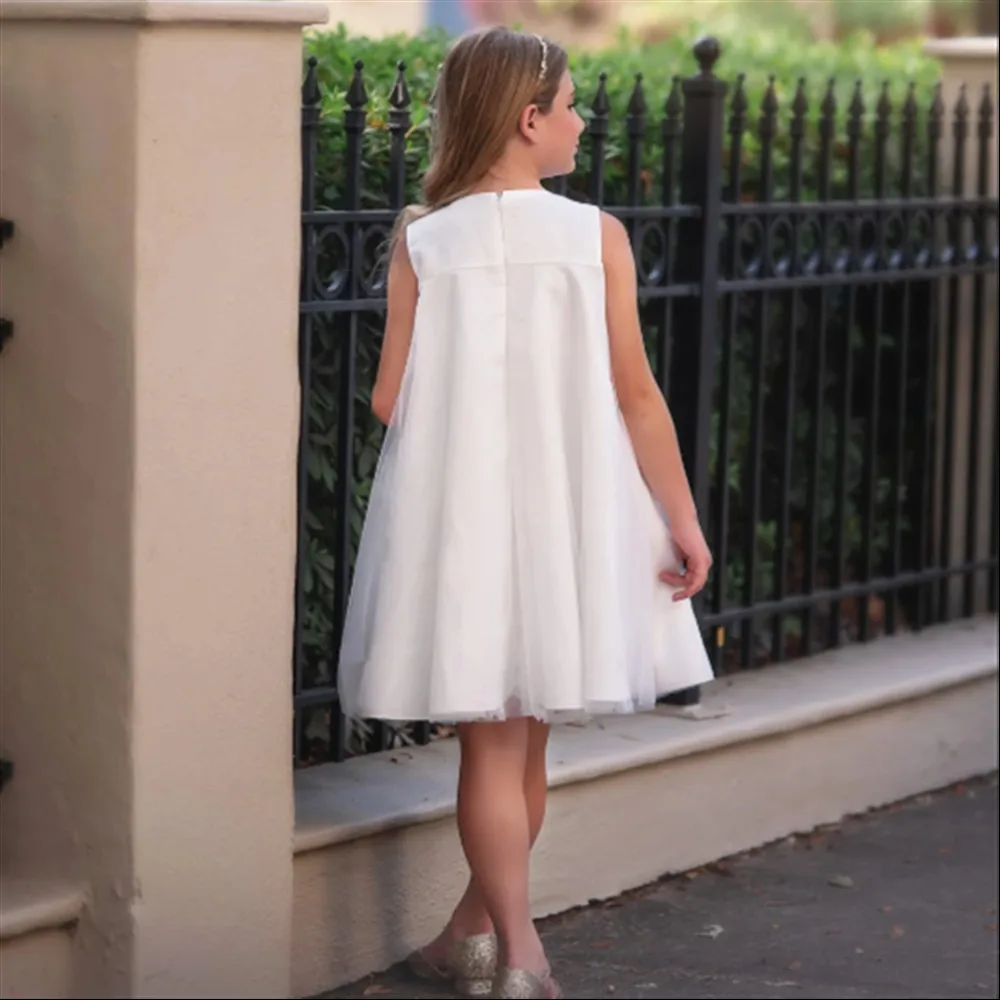 

Cute Flower Girl Wedding Dress Sleeveless Bow A-Line Knee Length Princess Birthday Party First Communion Dress Customized