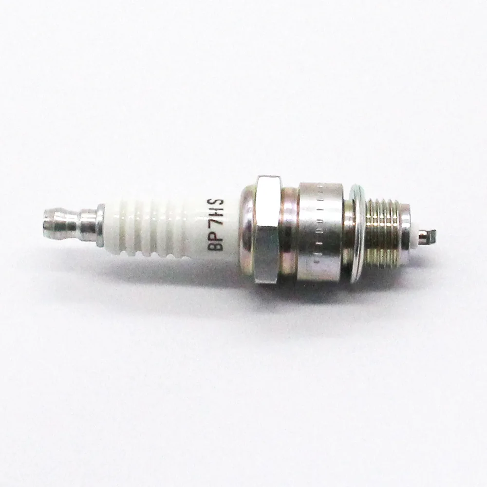 High Quality 2-Stroke Outboard Motor Nozzle Accessories Individually Packaged for NGK Spark Plug BP7HS for Fuel