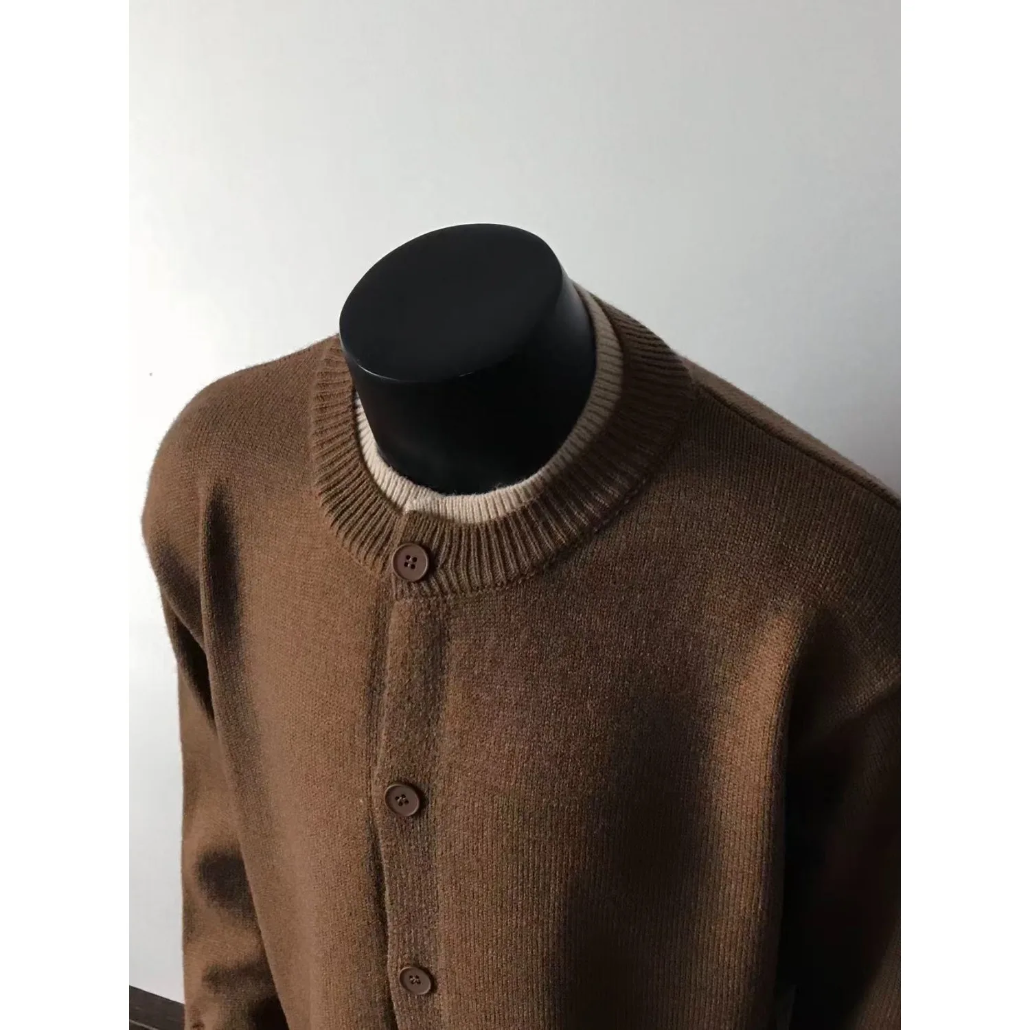 Color blocking splicing fake two-piece cardigan sweater jacket men's winter hooligan cool base knit sweater top