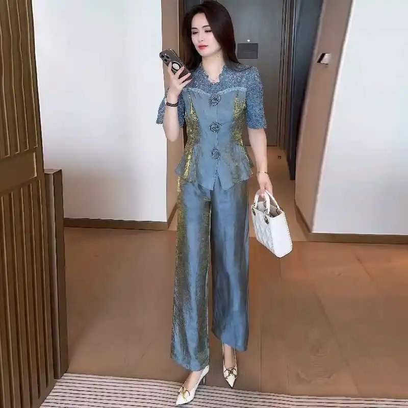 جديد الراقية أزياء المرأة قطعتين مجموعة ضئيلة الخامس الرقبة الدانتيل المرقعة قصيرة الأكمام ضئيلة قميص + أنيقة واسعة الساق السراويل الزي