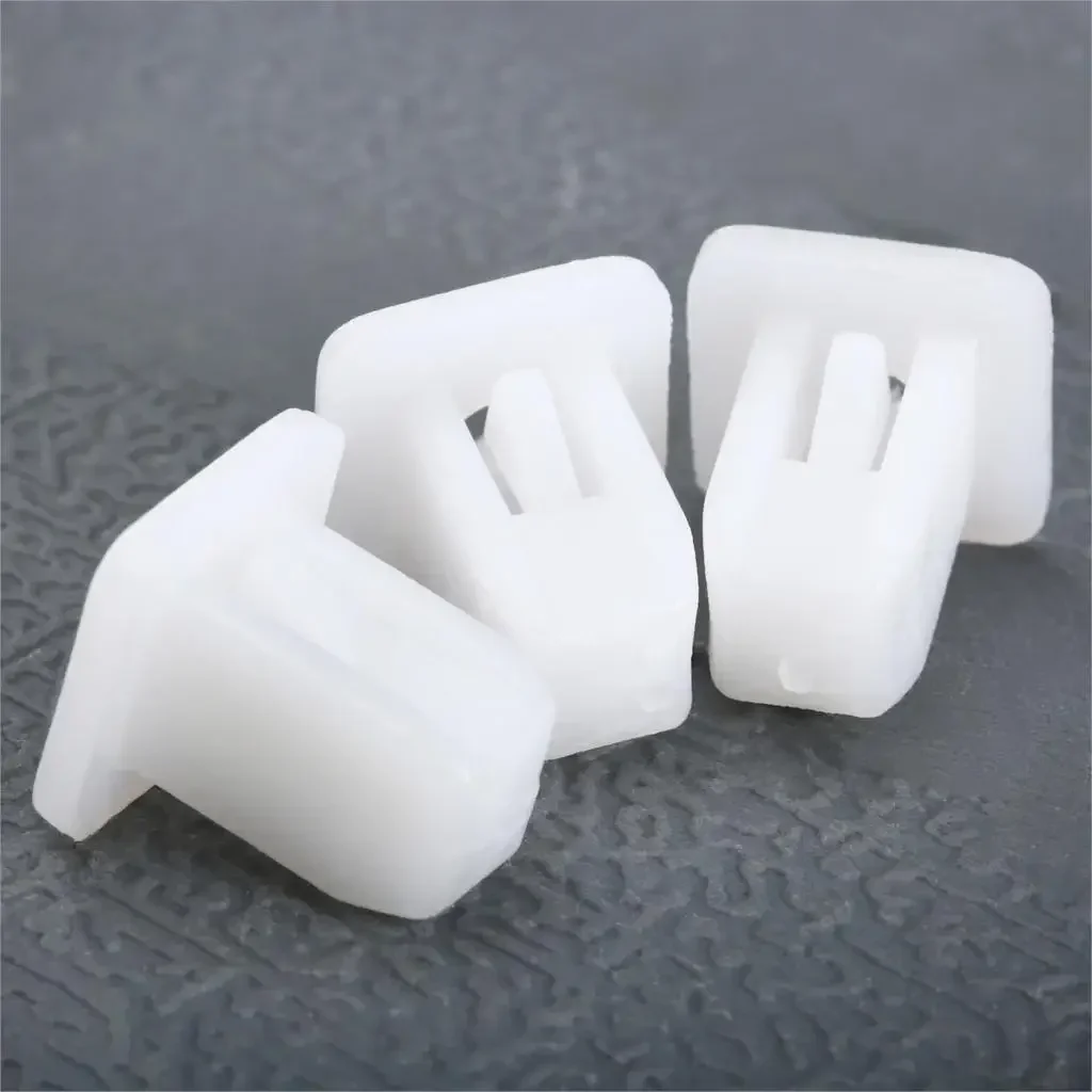 50Pcs Square Plastic Rivets Retainer Clips White Car Bumper Fender Fasteners Push Engine Cover Fender Car Door Trim Panel Clip