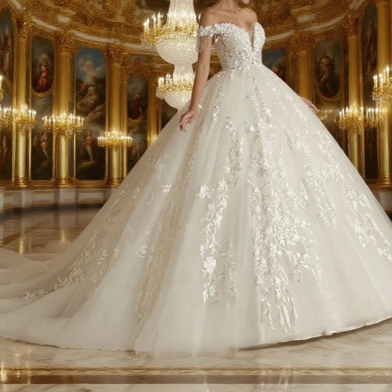 

Off Shoulder Sleeveless Flore Princess Wedding Gown For Women Cheap Online V Neck Lace Bridal Dresses Customized