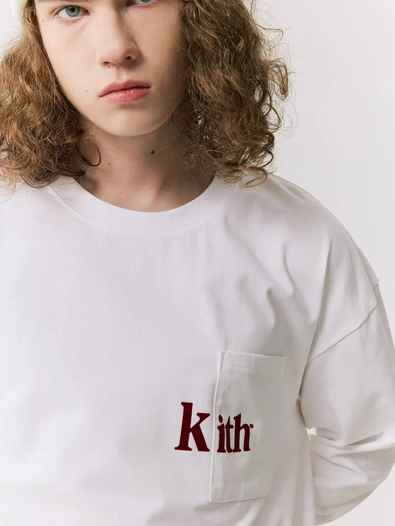 Kith Quinn Long Sleeve Flocking Logo Pocket Tee Streetwear Cotton Youth Casual T-Shirt for Men And Women Spring Autumn