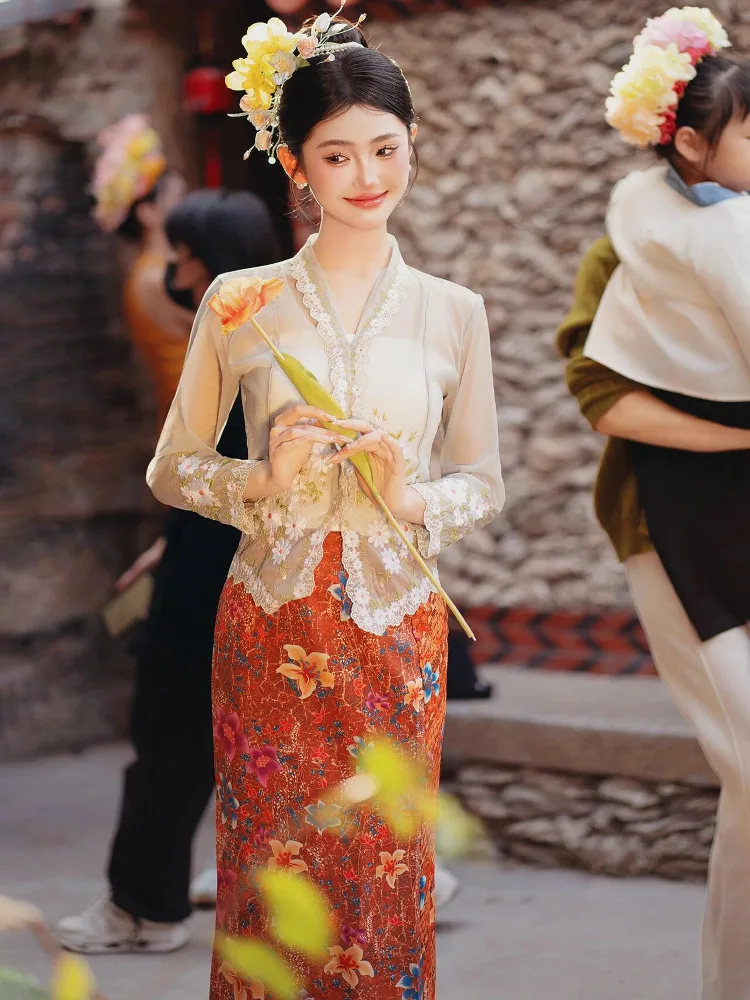 

New Ethnic Minori Women's Embroidered Travel Photoaphy Clothing Floral Hairpin Small Fre Sle Yanwa Ethnic Wear