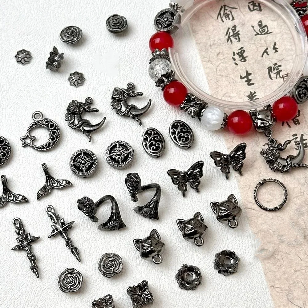 5 piezas de colgantes de aleación negra de pistola Retro, cuentas de nicho Tori, cuentas Diy, pulsera, collar, accesorios de joyería, materiales