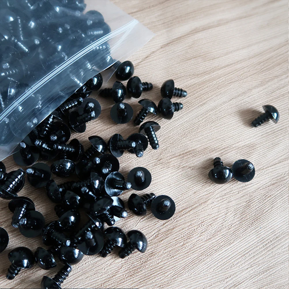 

200Pcs Premium Black Plastic Safety Nose for DIY Handmade Crafts and Sewing Decorations Making Supplies Screw Toy Nose