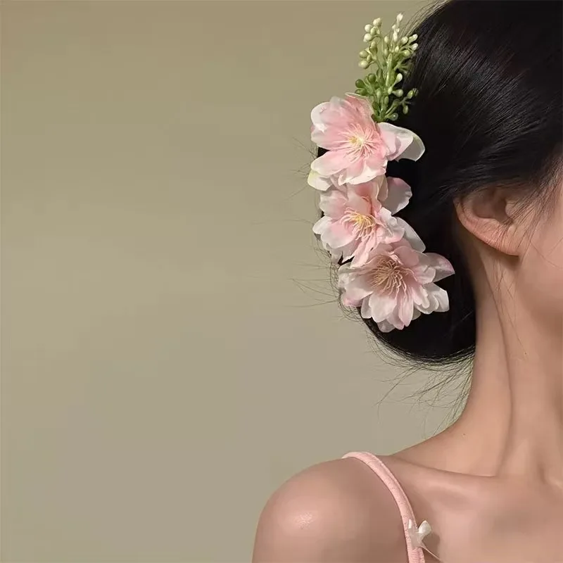 1pc Early spring pink cherry blossom flower hair comb, coiled hair comb, vacation style, gentle headband flower