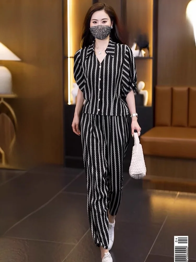 Plus Size Cool Ice Silk Two-Piece Set Summer Casual Wear for Women Large Size Faionable Commute Sle High Waist Nine-Piece Pants