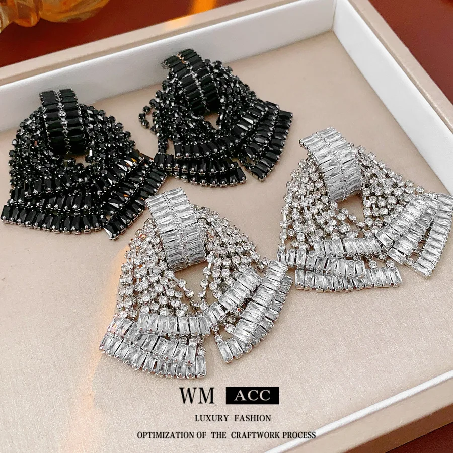 

2025New European and American Design Tassel Bowknot Earrings For Women Female Gifts Cool Trend Ear Accessories