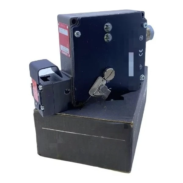 

Tz1le024sr11 Industrial Safety Switch 072567 Tz1le0