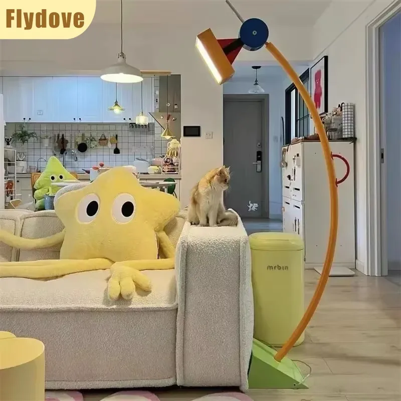 Full Spectrum Eye Protection Lighting Desk Lamp Creative Long Arm Decorative Lamp Modern Living Room Bedroom Vertical Floor Lamp